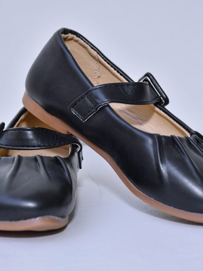Black Girls' Ballet Flats with Strap