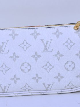 Louis Vuitton White & Gray Monogram Clutch