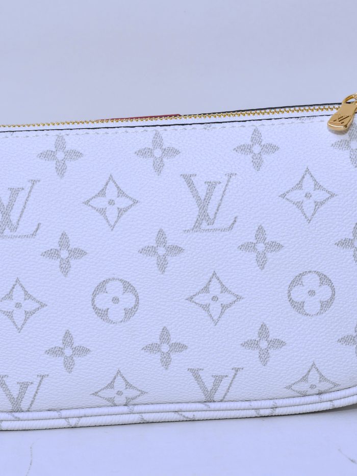 Louis Vuitton White & Gray Monogram Clutch
