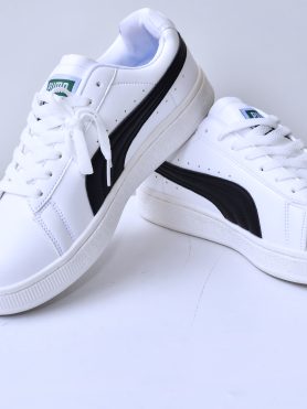 Puma White and Black Sneakers